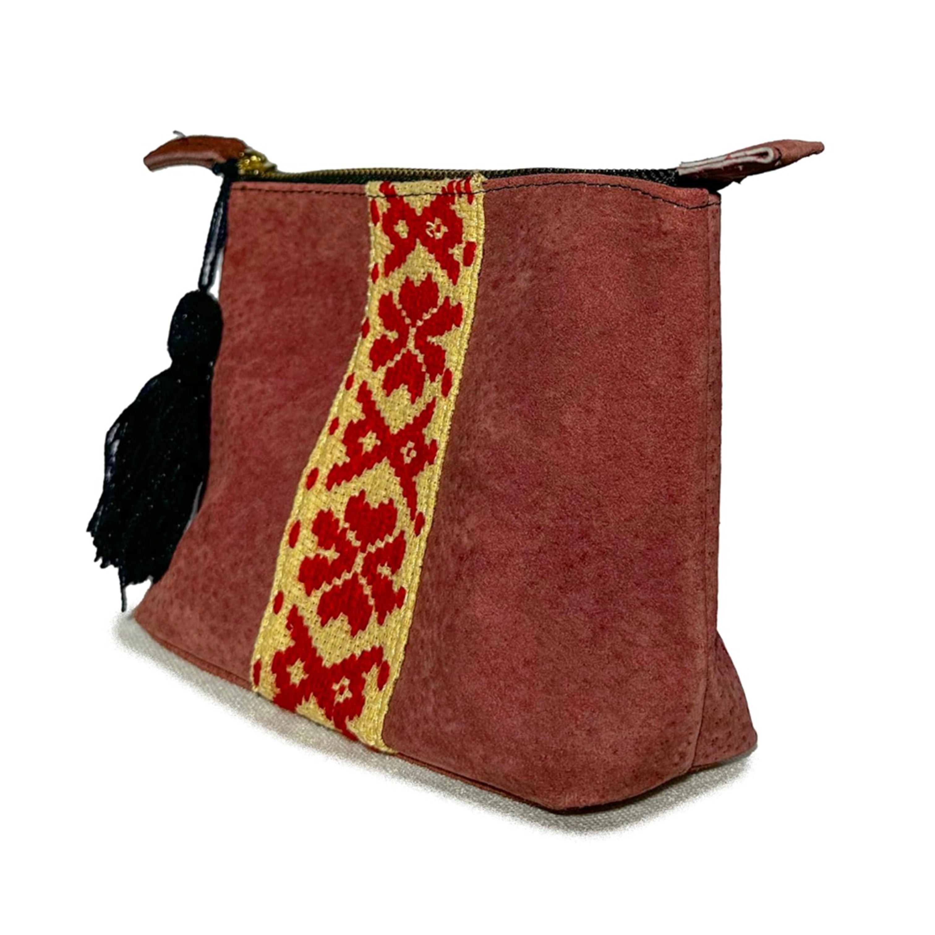 Cosmetiquera Bordado a mano "Cecilia" – Roja – Raízal