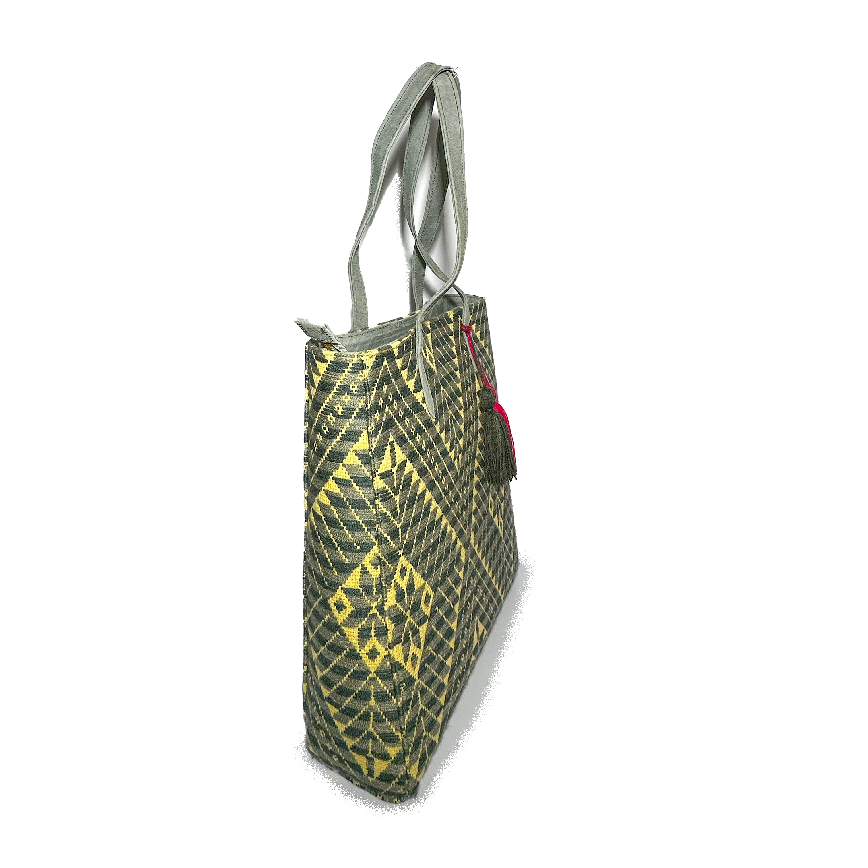 Bolsa tipo Tote Bordado a Mano "Valentina" – Gris – Raízal