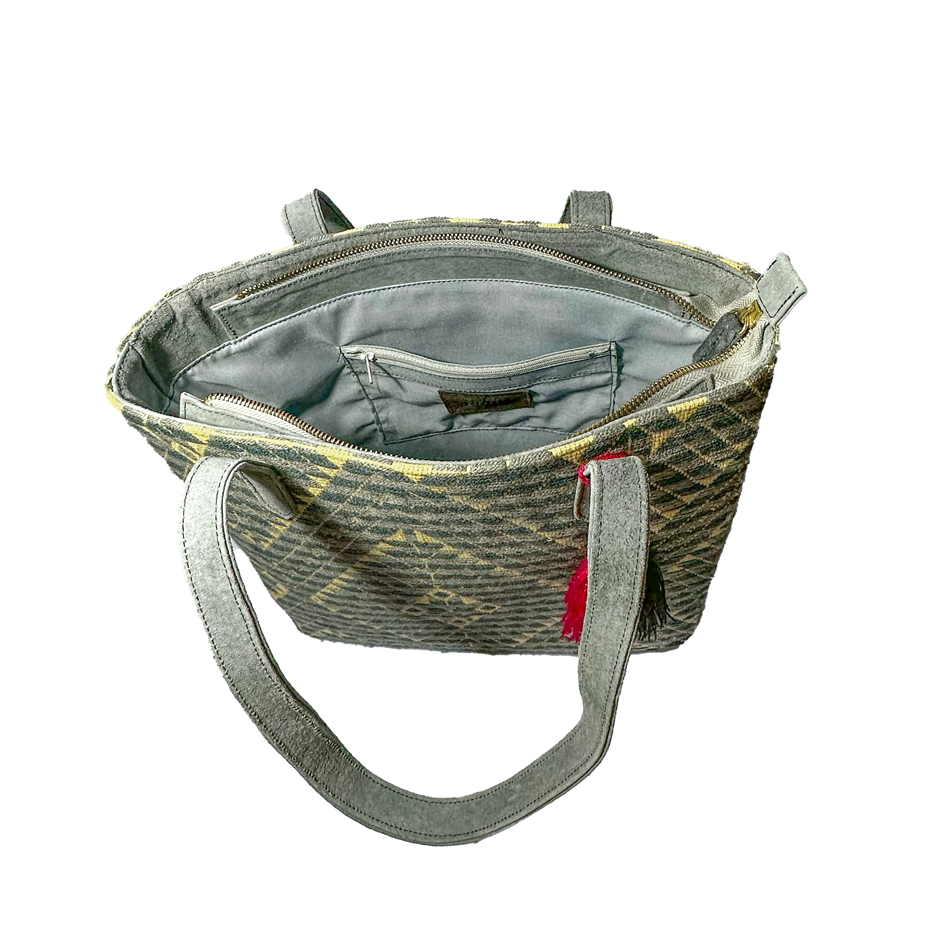Bolsa tipo Tote Bordado a Mano "Valentina" – Gris – Raízal