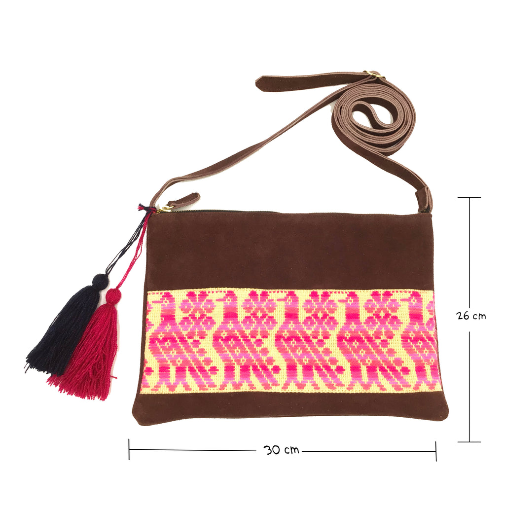 Crossbody Bordado a Mano "Vicenta" – Rosa – Raízal