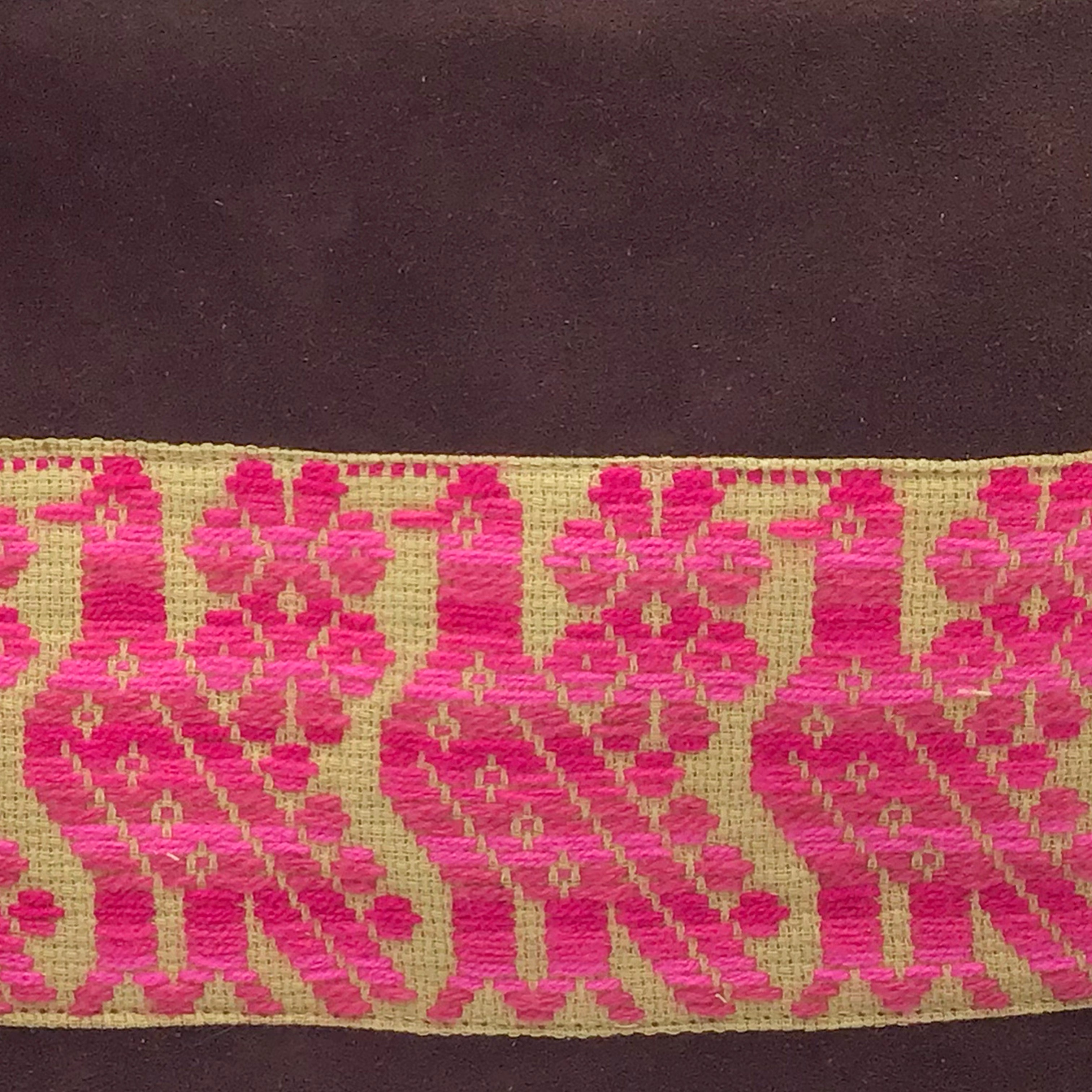 Crossbody Bordado a Mano "Vicenta" – Rosa – Raízal
