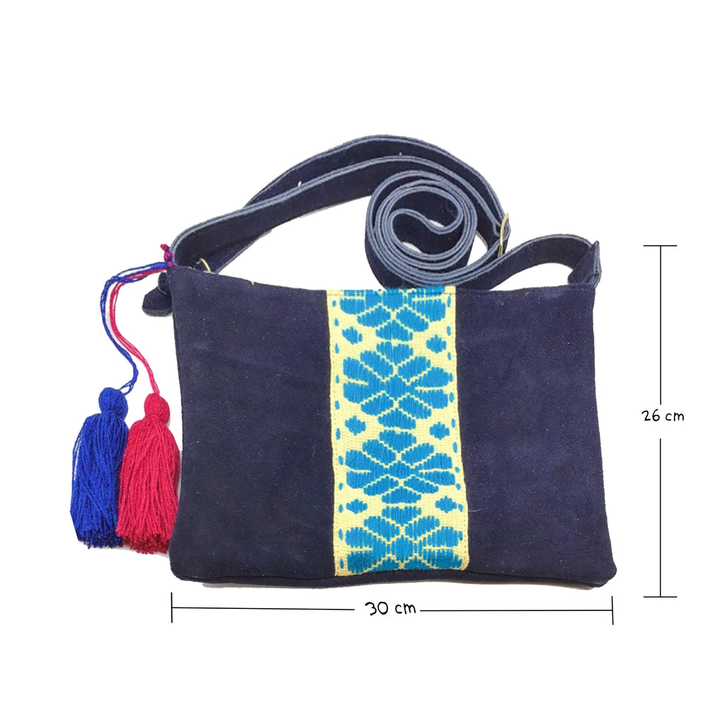 Crossbody Bordado a Mano "Vicenta" – Azul – Raízal
