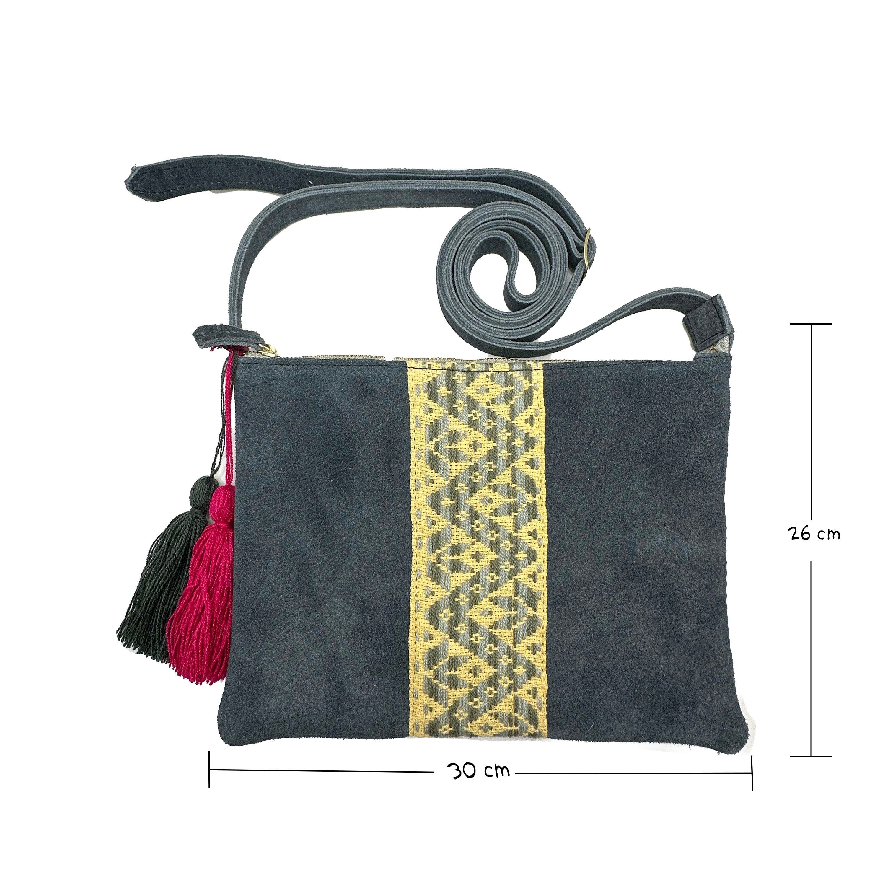 Crossbody Bordado a Mano "Vicenta" – Gris – Raízal