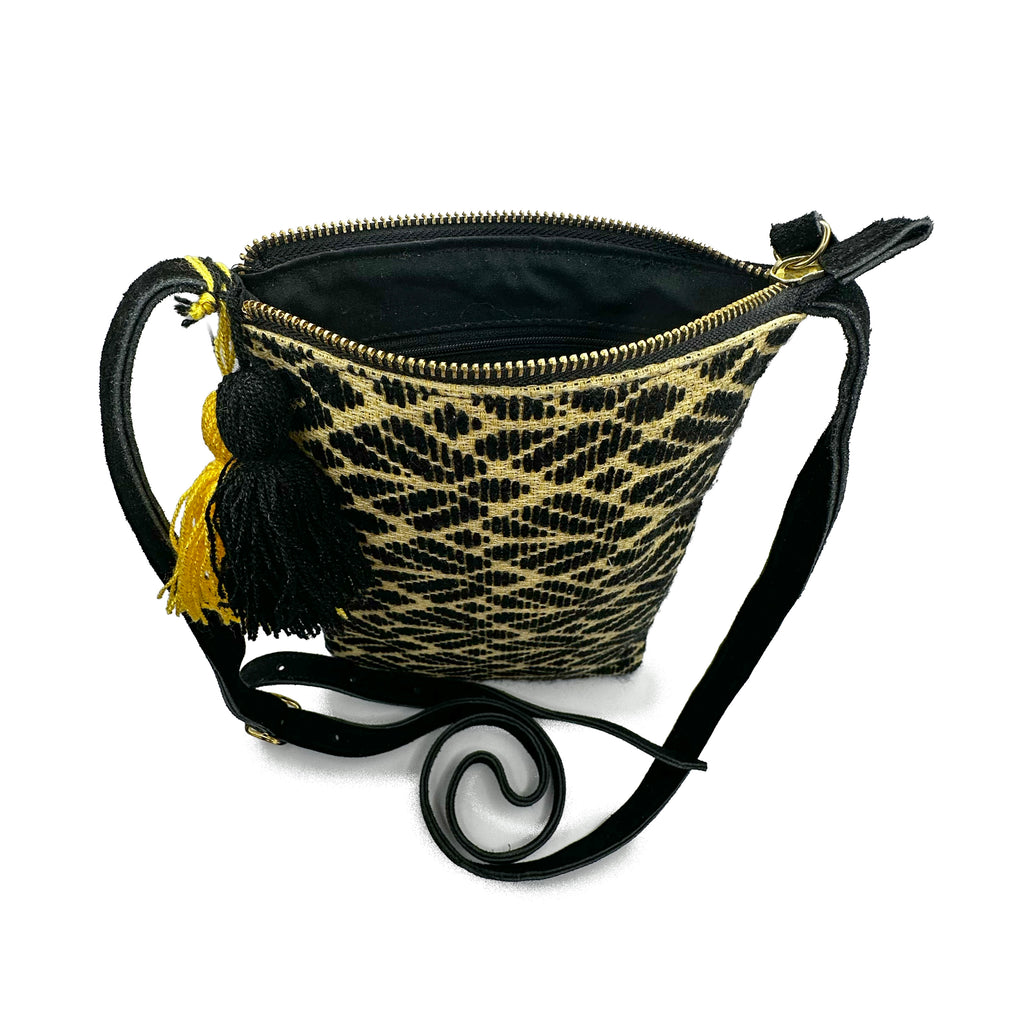 Crossbody Bordado a Mano "Angélica" – Negro – Raízal