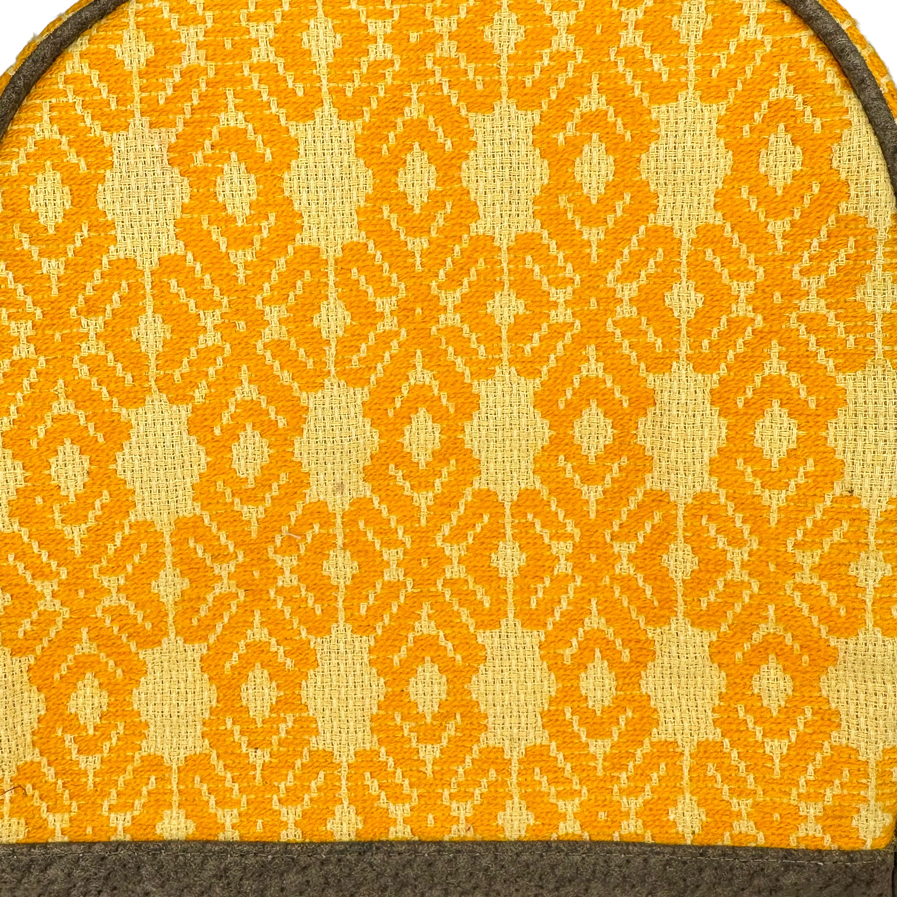Mochila Bordado a mano "Luisa" – Amarillo – Raízal