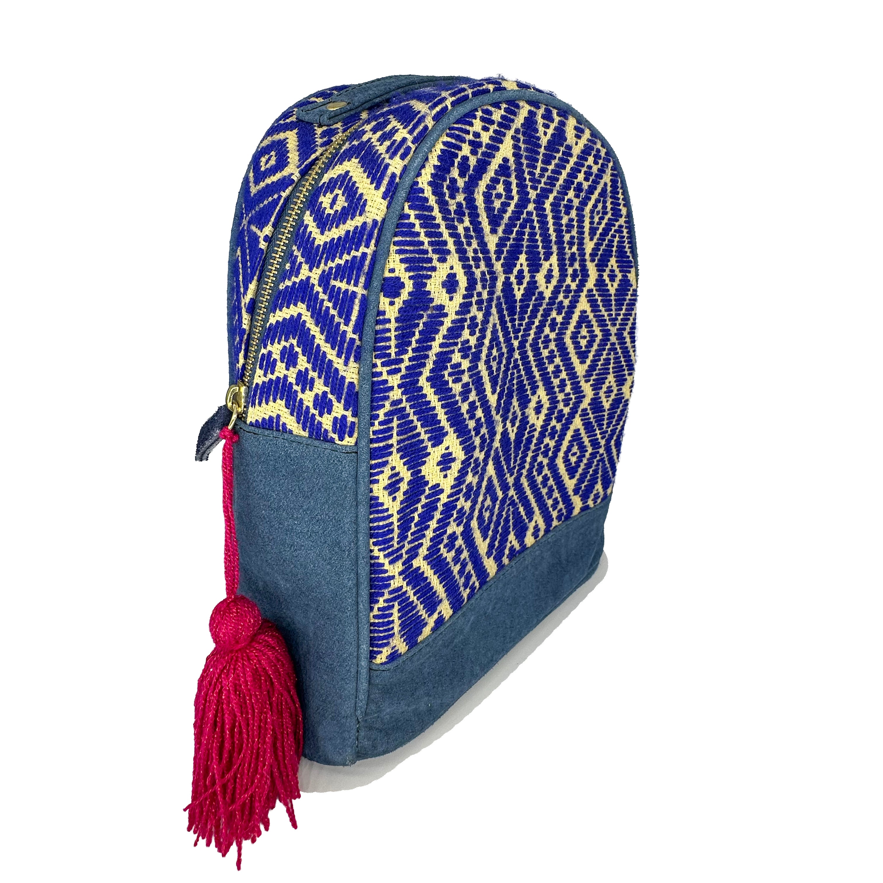 Mochila Bordado a mano "Luisa" – Azul – Raízal