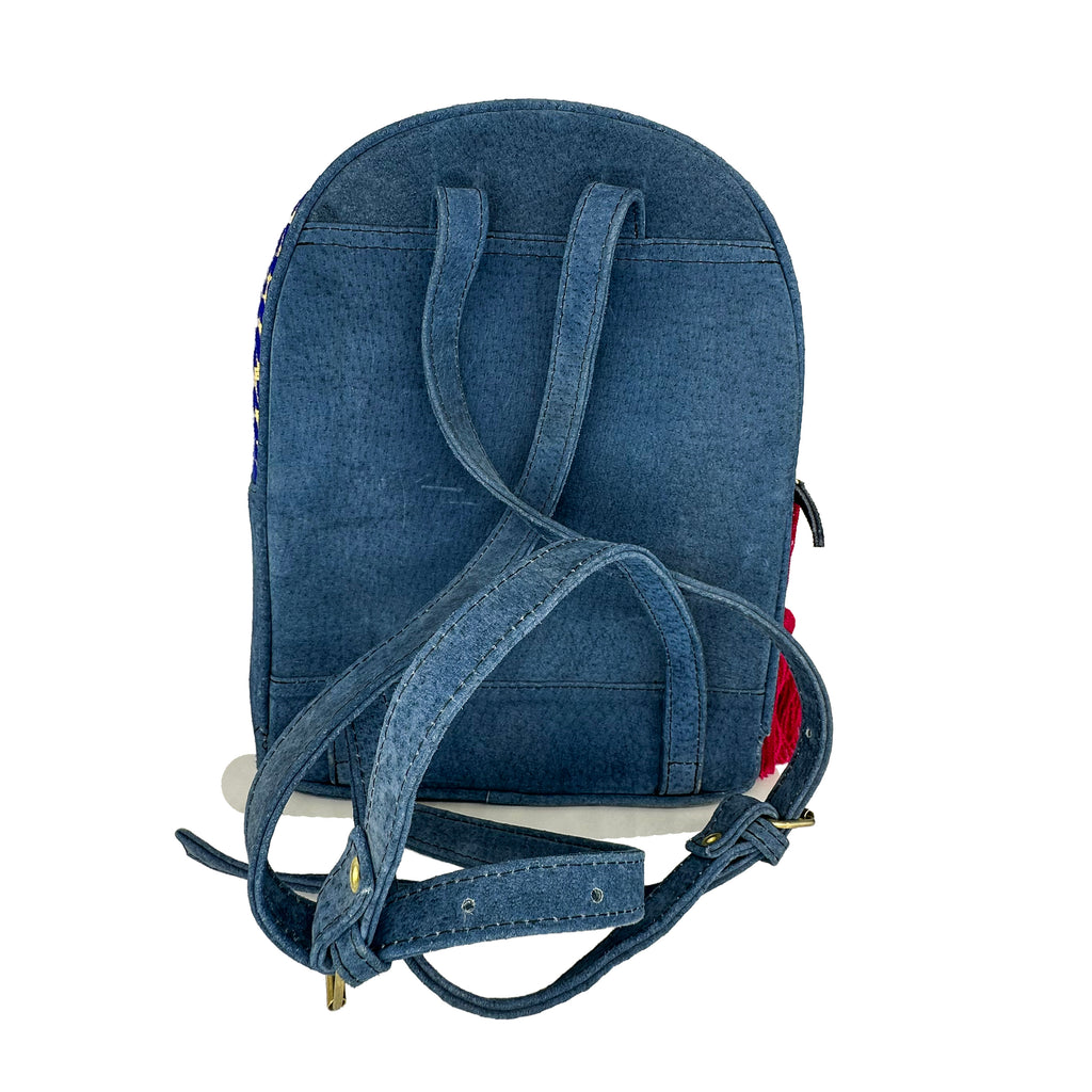 Mochila Bordado a mano "Luisa" – Azul – Raízal