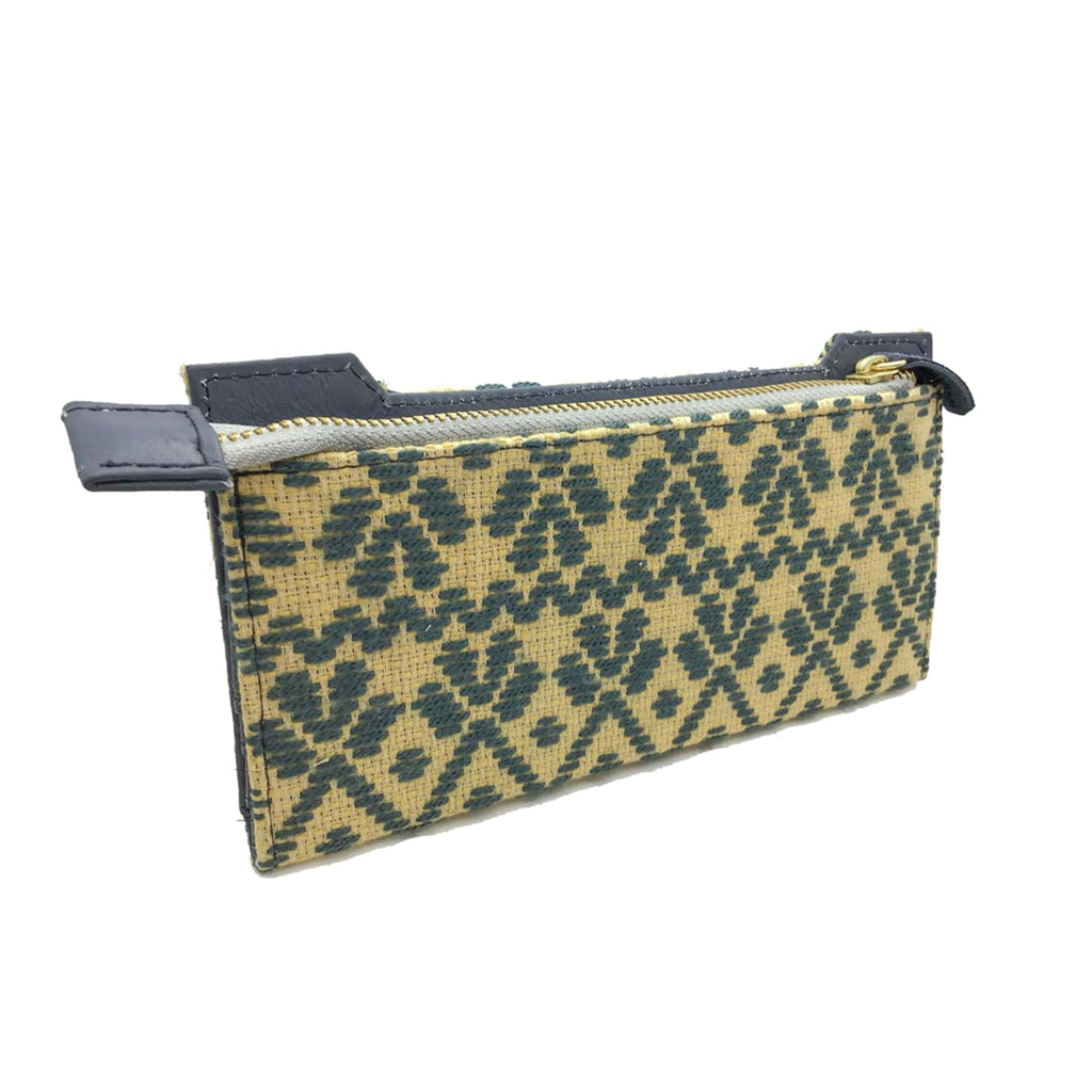 Cartera Bordado a mano "Ofelia" – Gris – Raízal