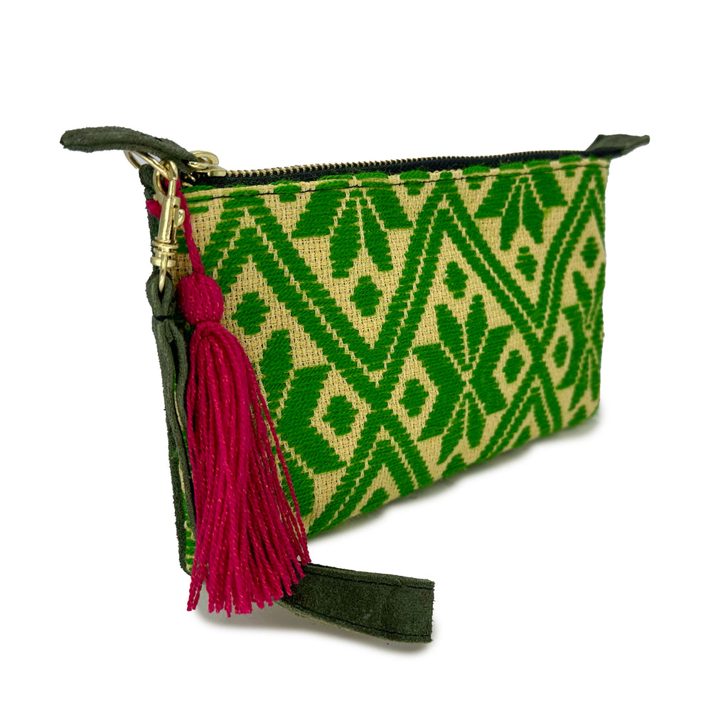 Muñequera Bordado a Mano "Erika" – Verde – Raízal