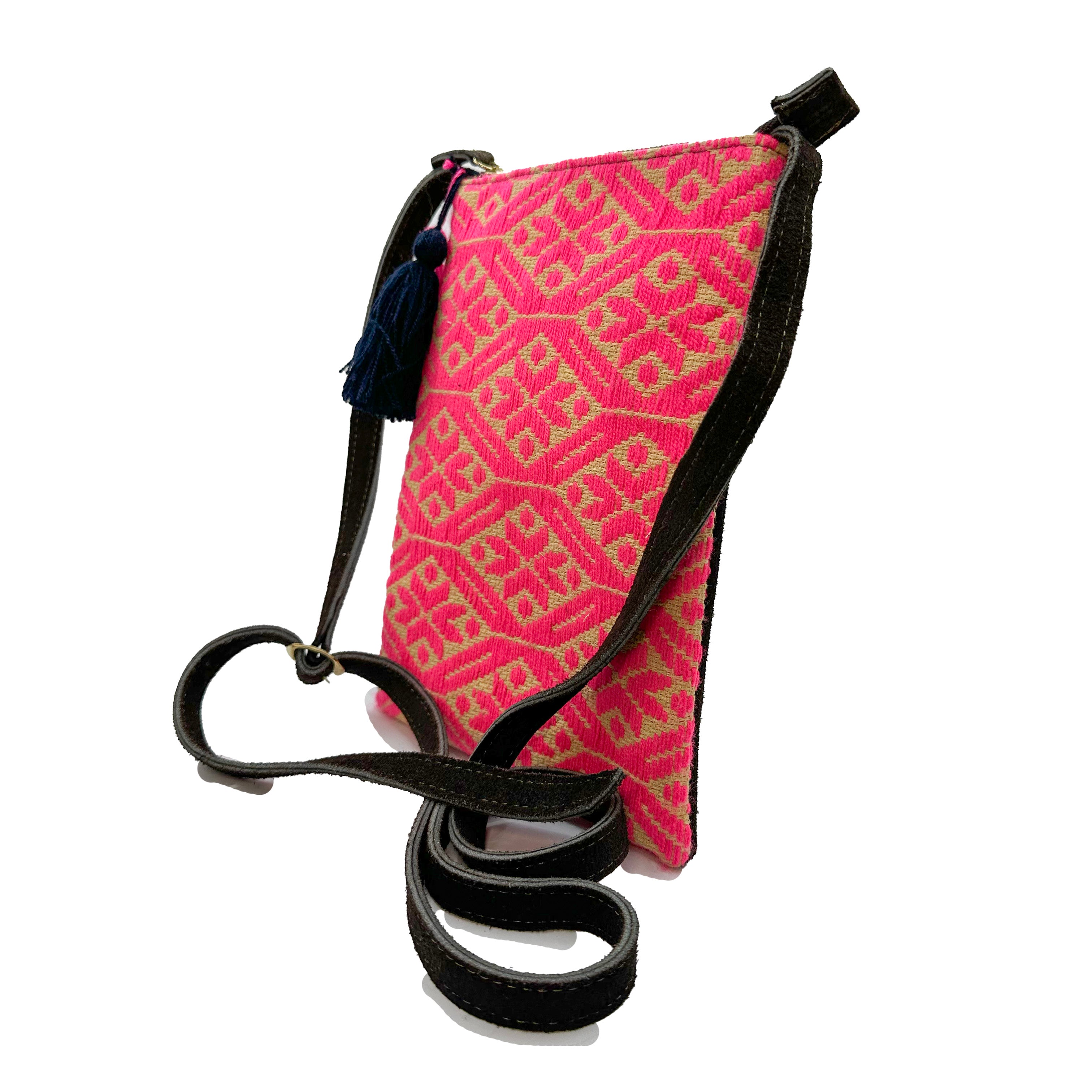 Crossbody Bordado a Mano "Angélica" – Rosa – Raízal