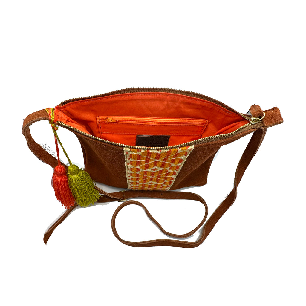 Crossbody Bordado a Mano "Vicenta" – Naranja – Raízal