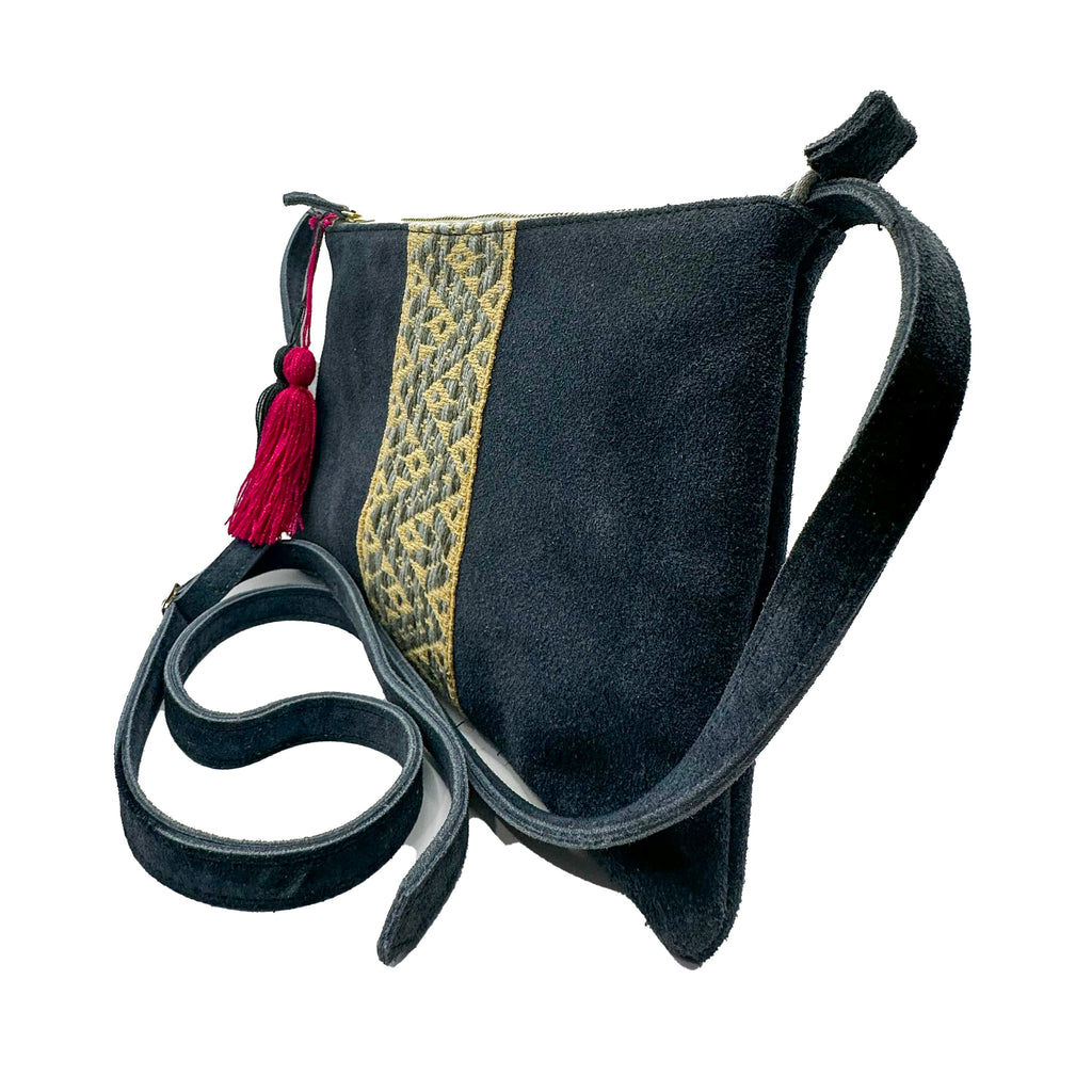 Crossbody Bordado a Mano "Vicenta" – Gris – Raízal