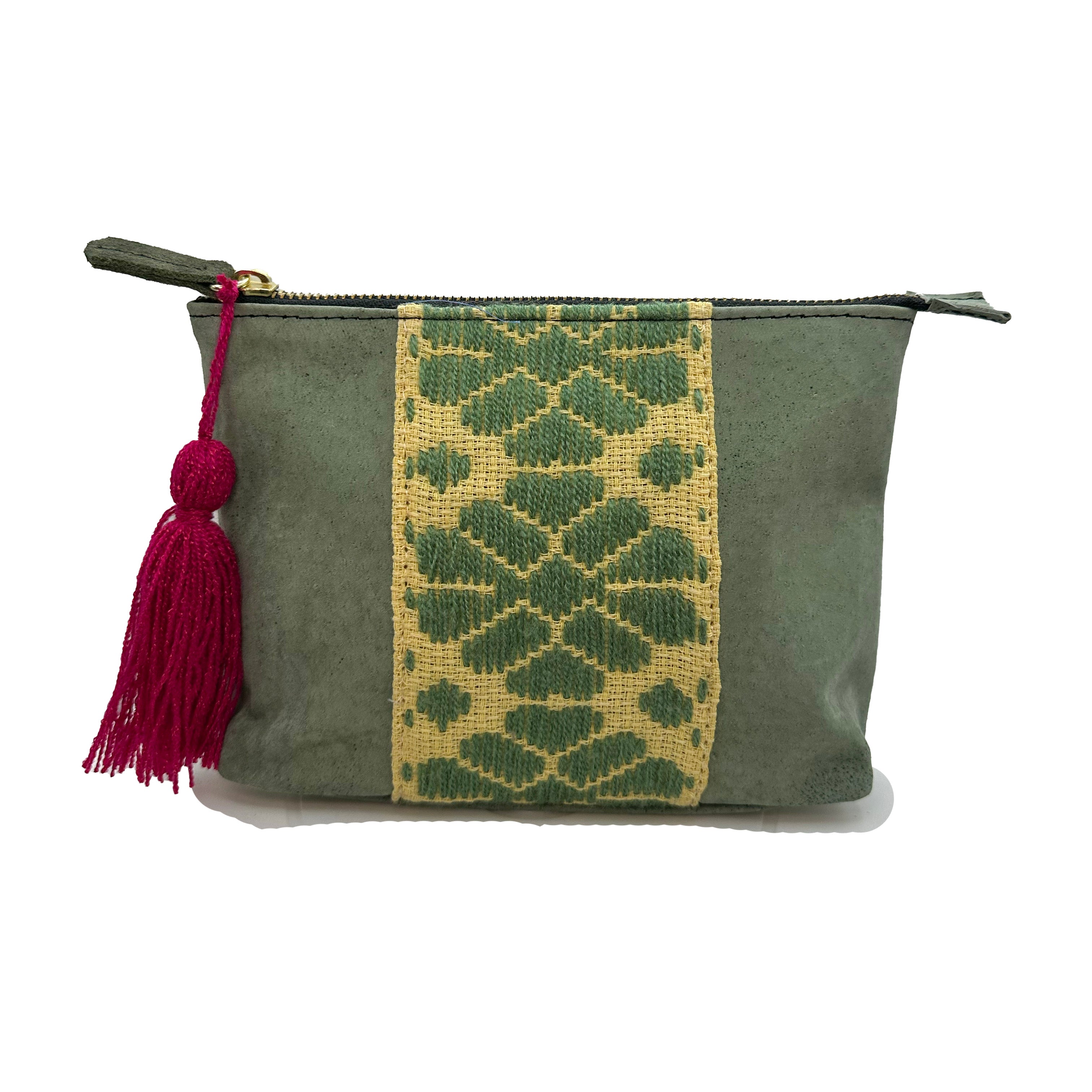Cosmetiquera Bordado a mano "Cecilia" – Verde – Raízal