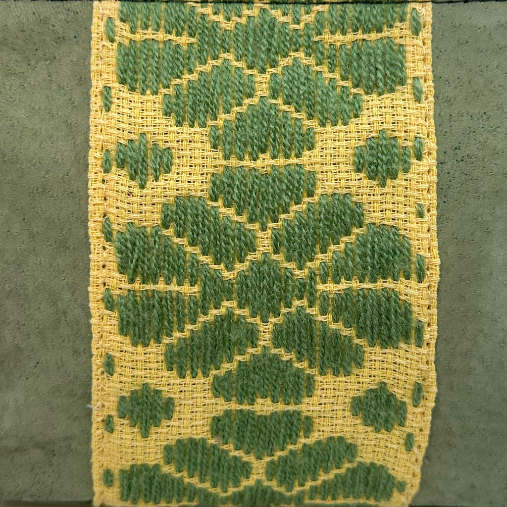 Cosmetiquera Bordado a mano "Cecilia" – Verde – Raízal