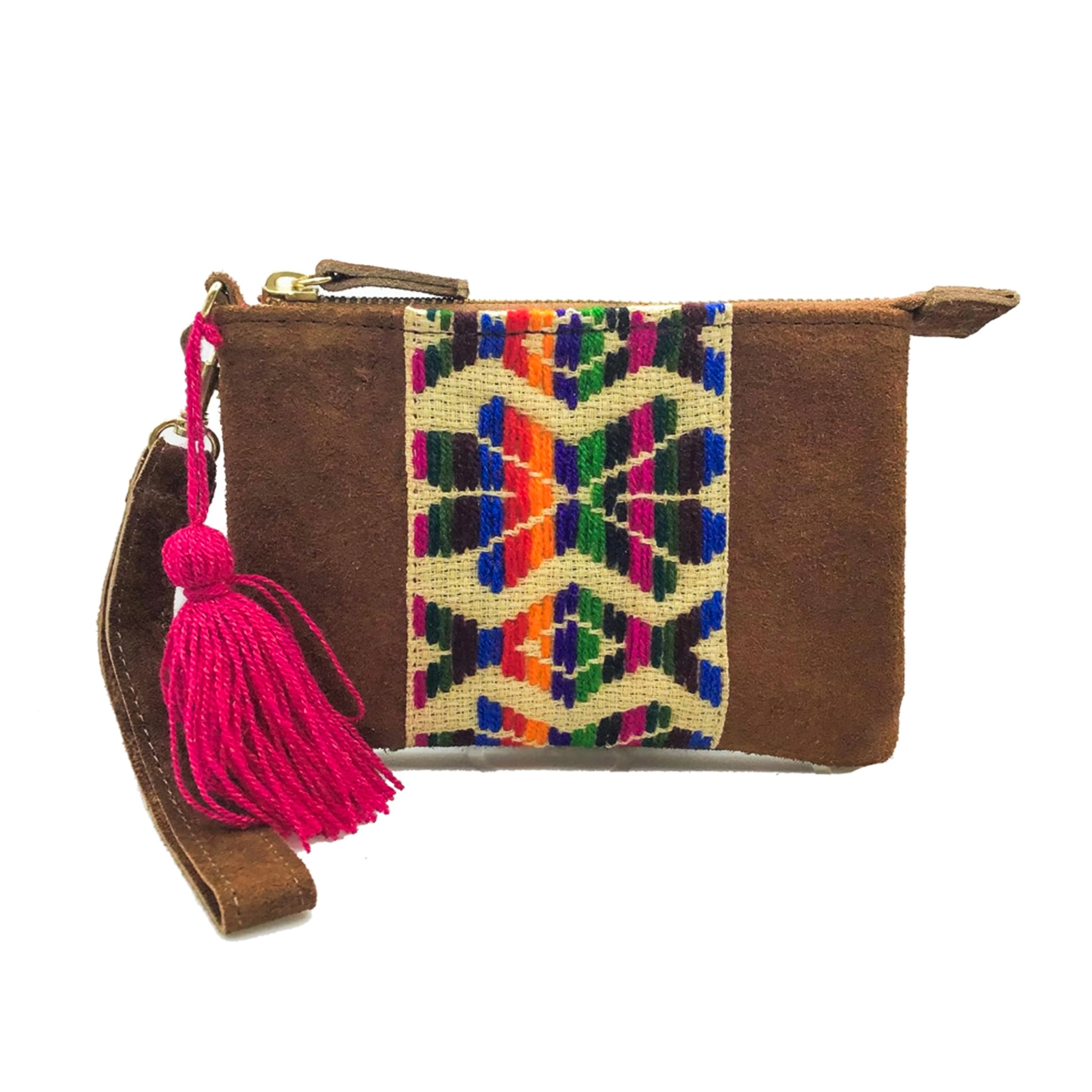 Muñequera Bordado a Mano "Rosario" – Multicolor – Raízal