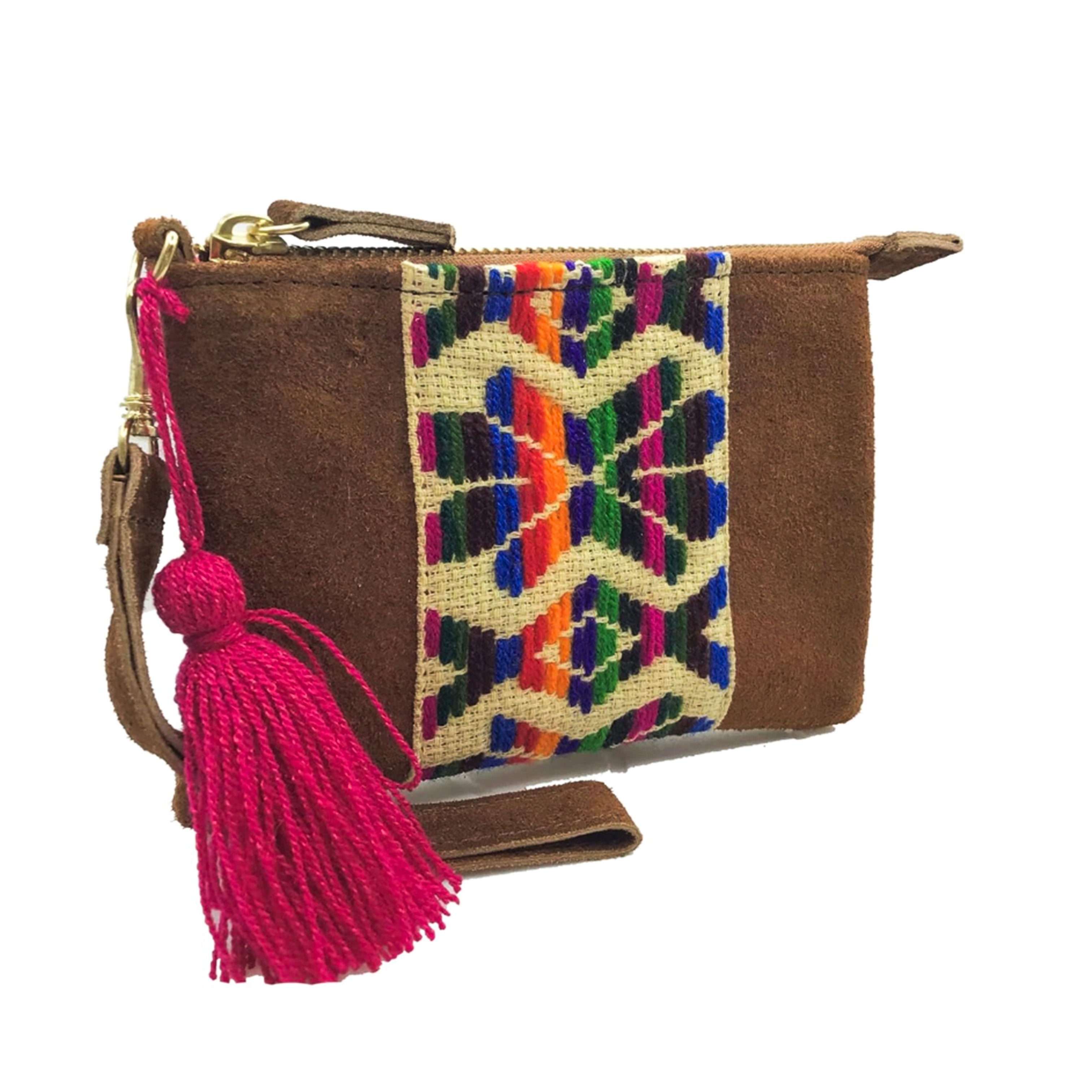 Muñequera Bordado a Mano "Rosario" – Multicolor – Raízal