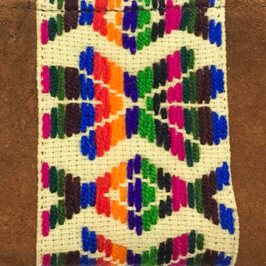 Muñequera Bordado a Mano "Rosario" – Multicolor – Raízal
