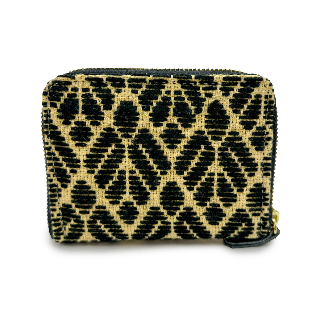 Cartera Bordado a mano "Matilde" – Negro – Raízal
