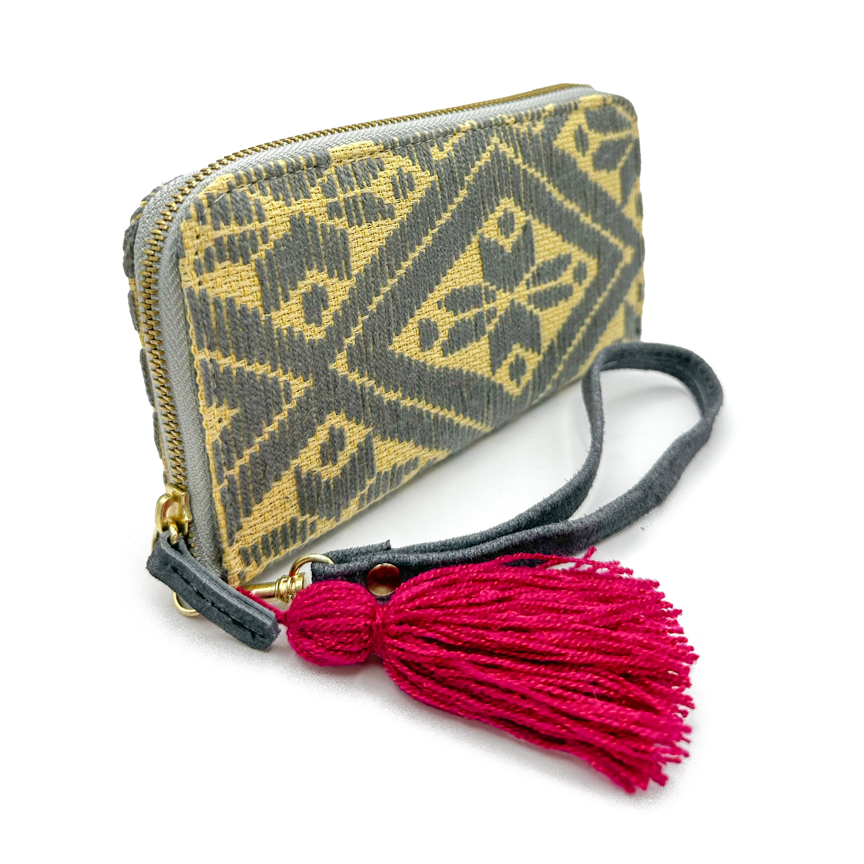 Cartera Bordado a mano "Magdalena" – Gris – Raízal