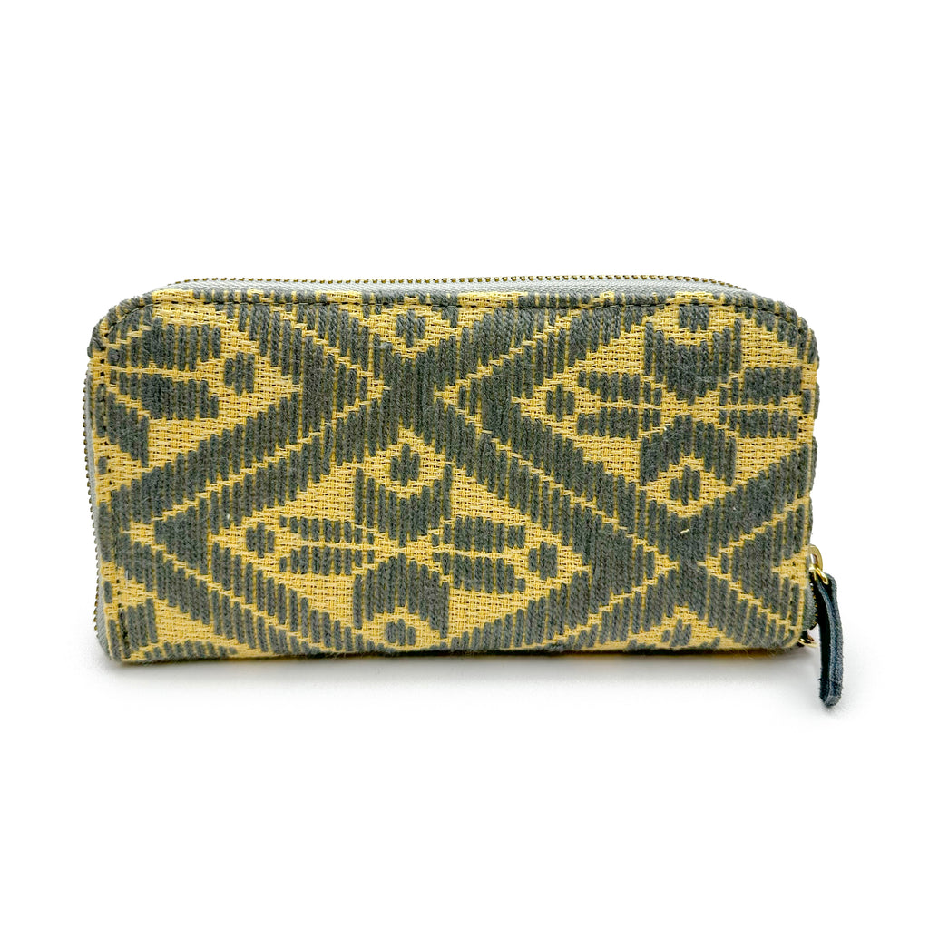 Cartera Bordado a mano "Magdalena" – Gris – Raízal