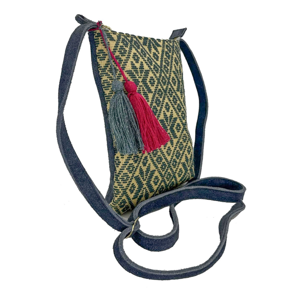 Crossbody Bordado a Mano "Angélica" – Gris – Raízal