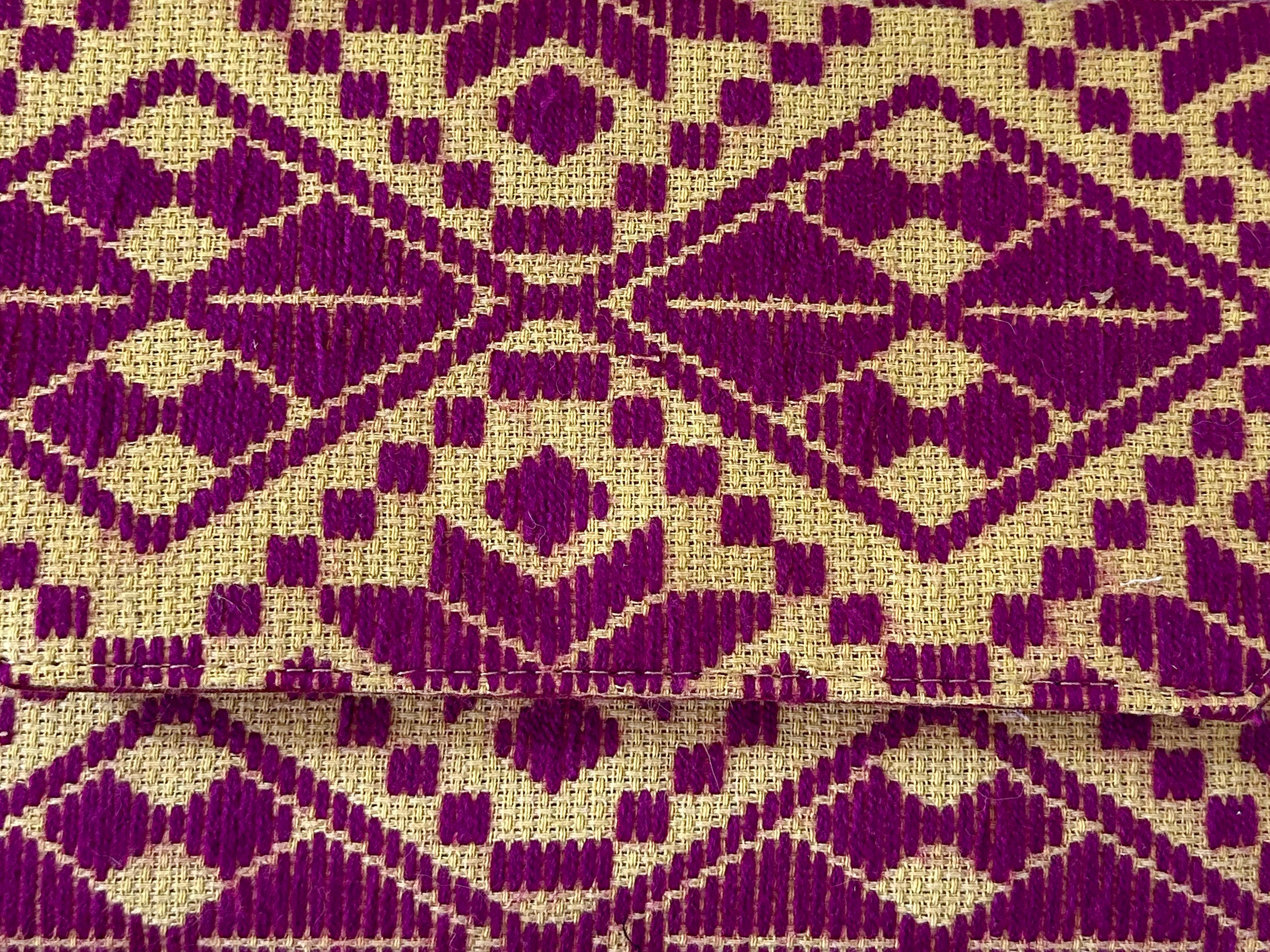 Bolsa Bordado a mano "Juana" – Morada – Raízal