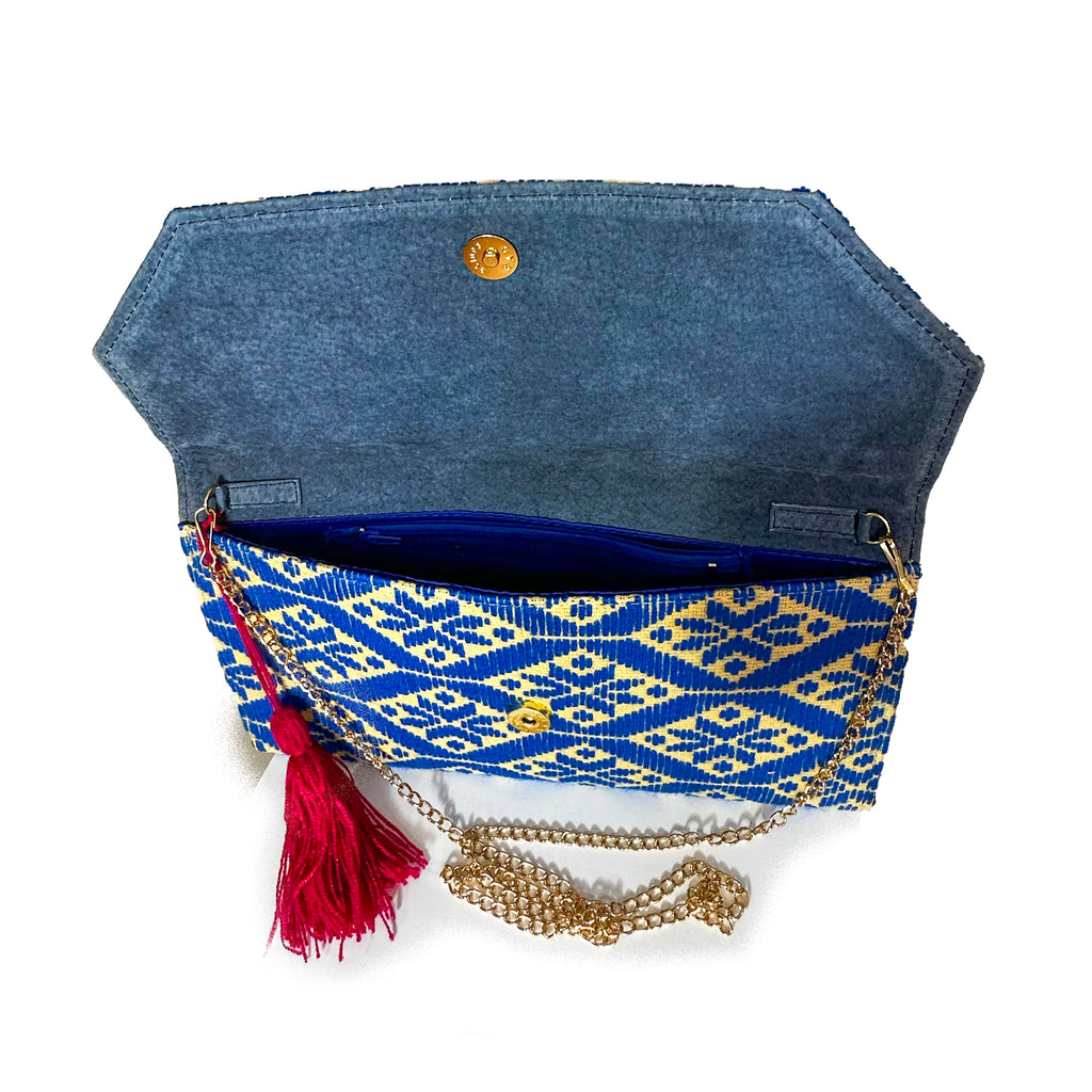Bolsa Bordado a mano "Juana" – Azul – Raízal