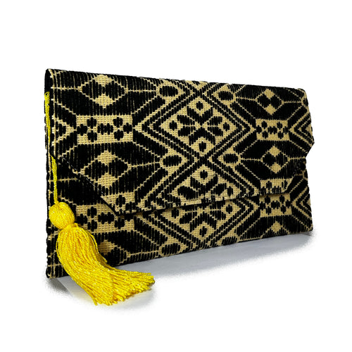 Bolsa Bordado a mano "Juana" – Negro – Raízal