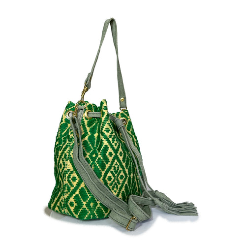 Bolsa tipo Bucket Bordado a Mano "Mariana" – Verde – Raízal