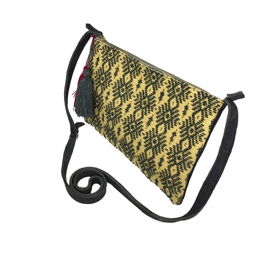 Crossbody Bordado a Mano "Vicenta" – Gris – Raízal