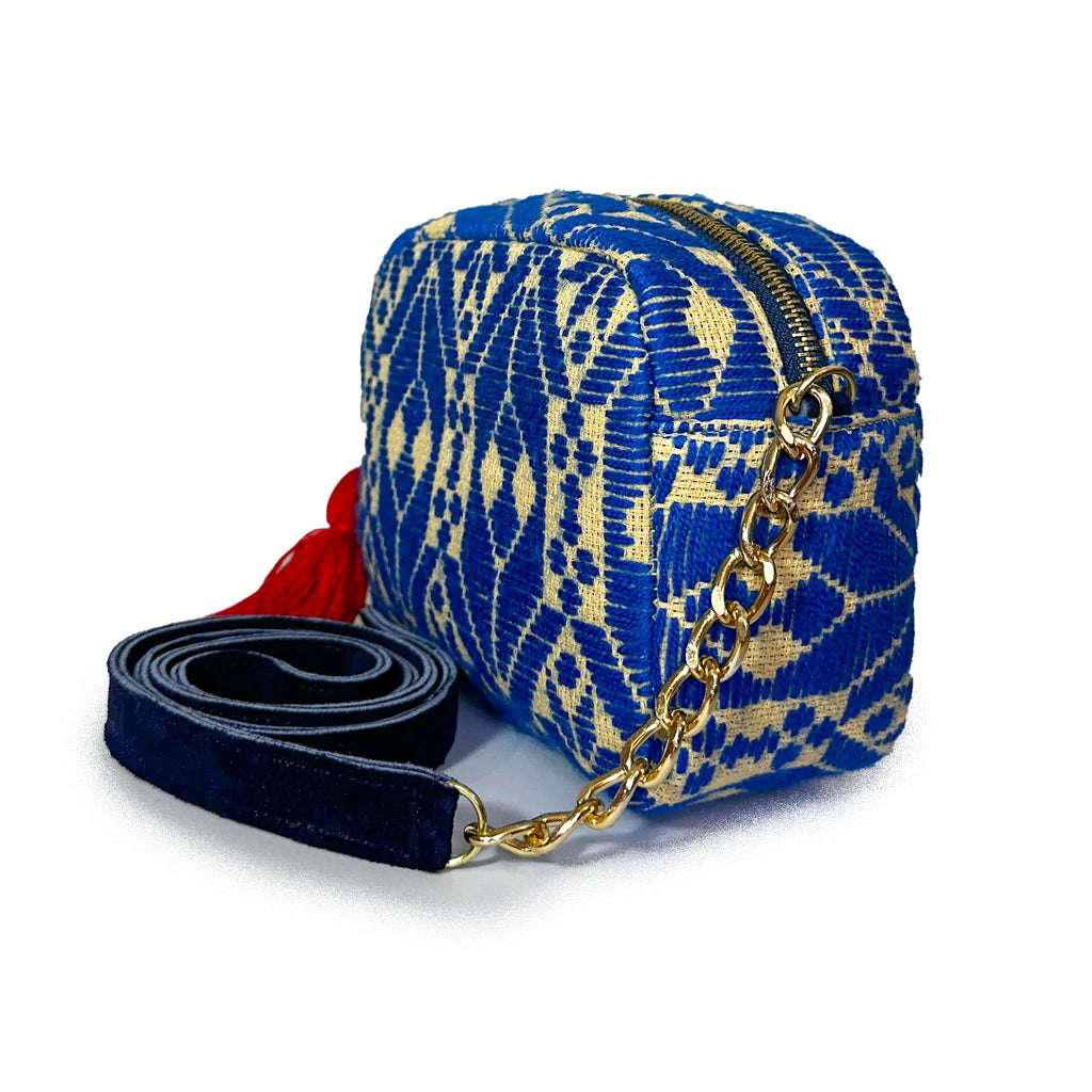 Bolsa Bordado a mano "Maribel" – Azul – Raízal