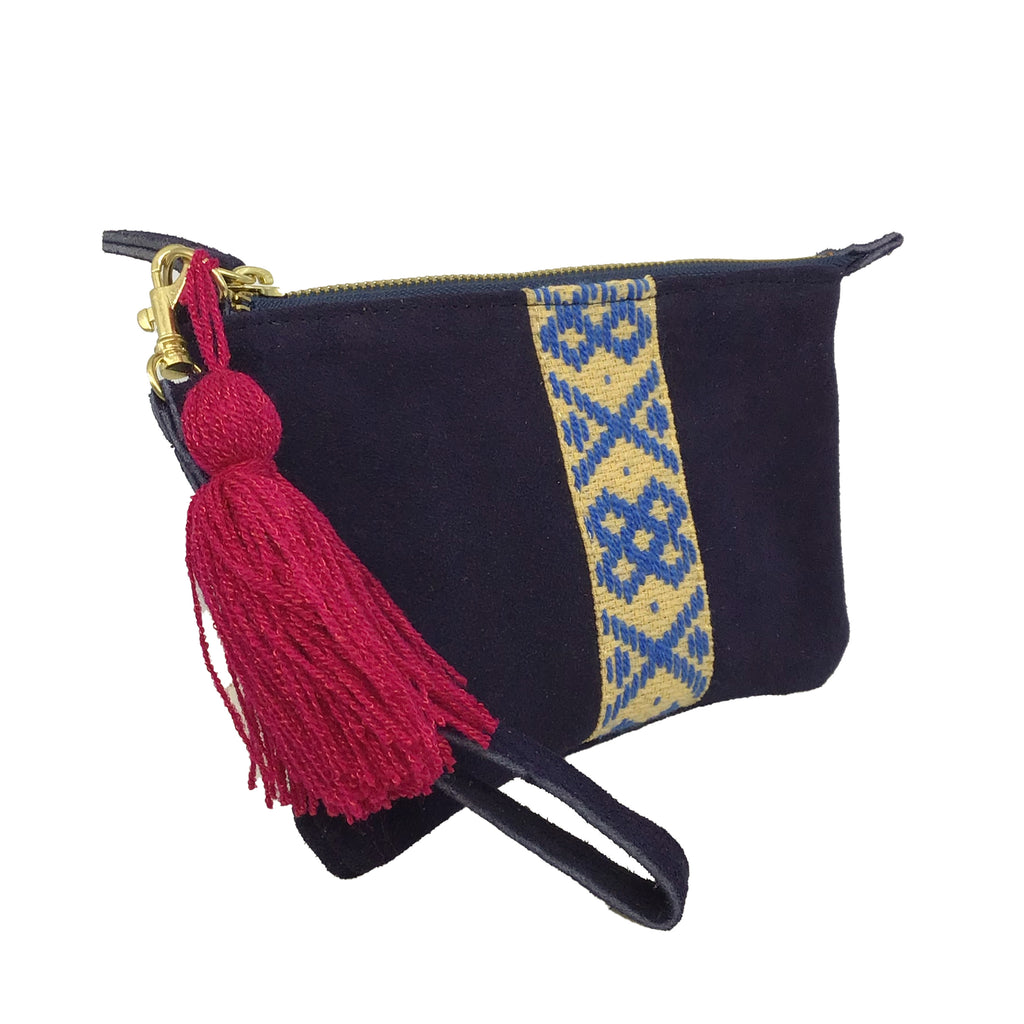 Muñequera Bordado a Mano "Erika" – Azul – Raízal