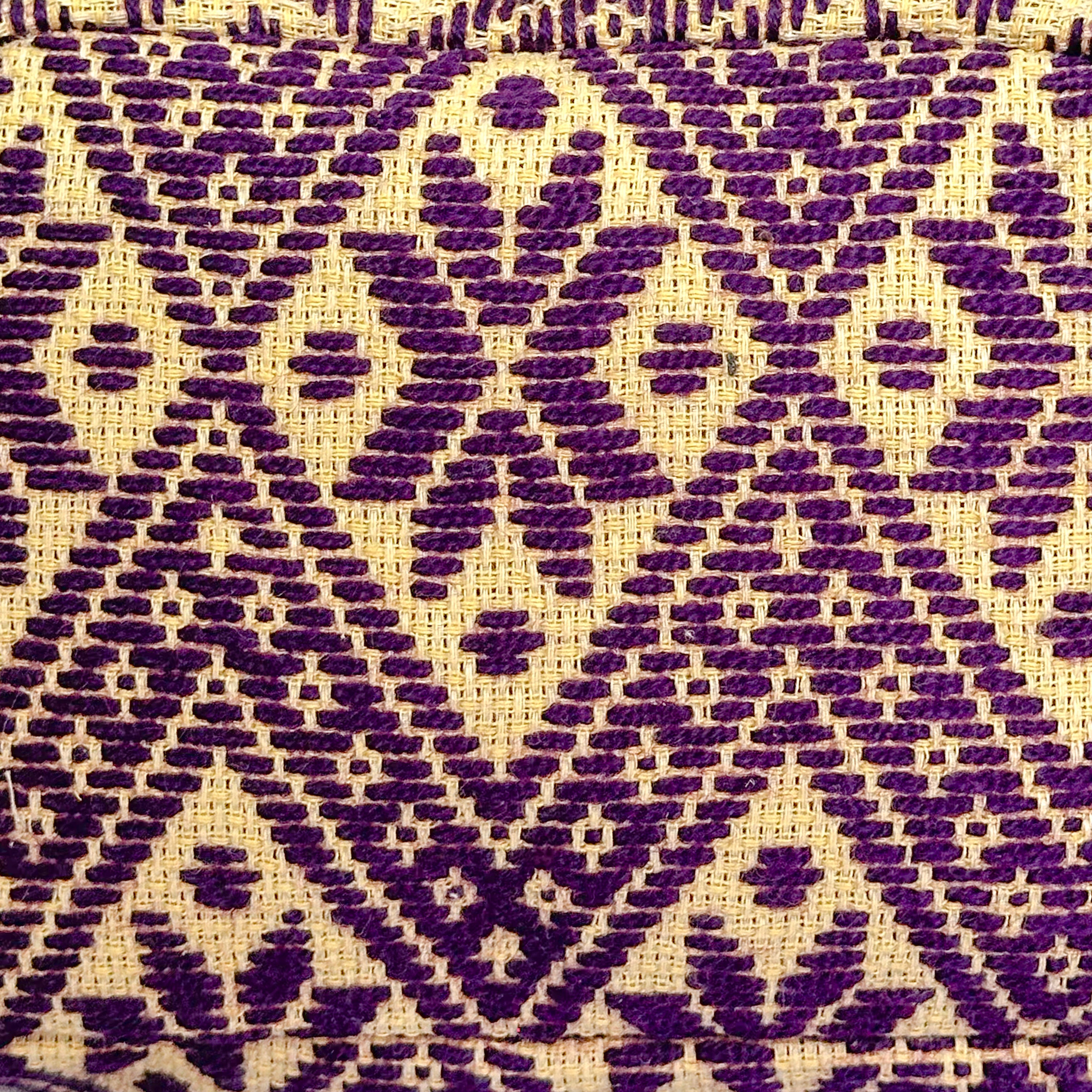 Cosmetiquera Bordado a mano "Rosalía" – Morado – Raízal