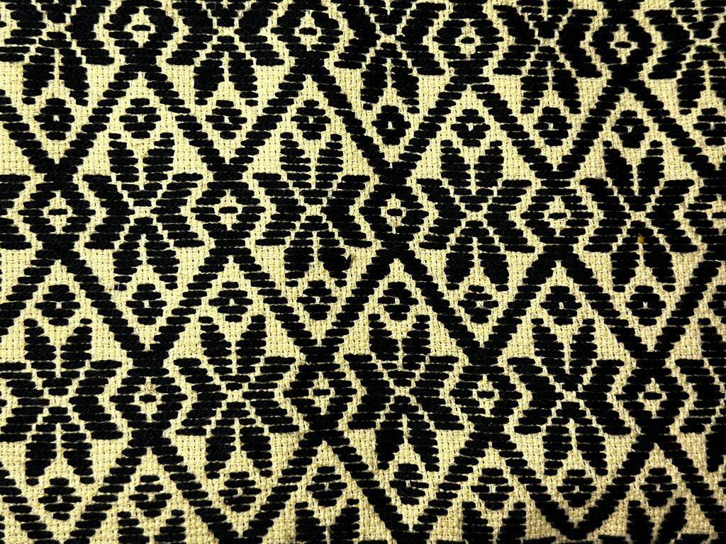 Crossbody Bordado a Mano "Vicenta" – Negro – Raízal