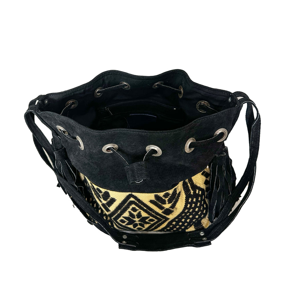 Bolsa tipo Bucket Bordado a Mano "Catalina" – Negro – Raízal