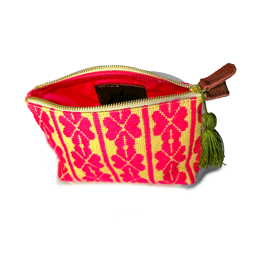 Cosmetiquera Bordado a mano "Cecilia" – Rosa – Raízal