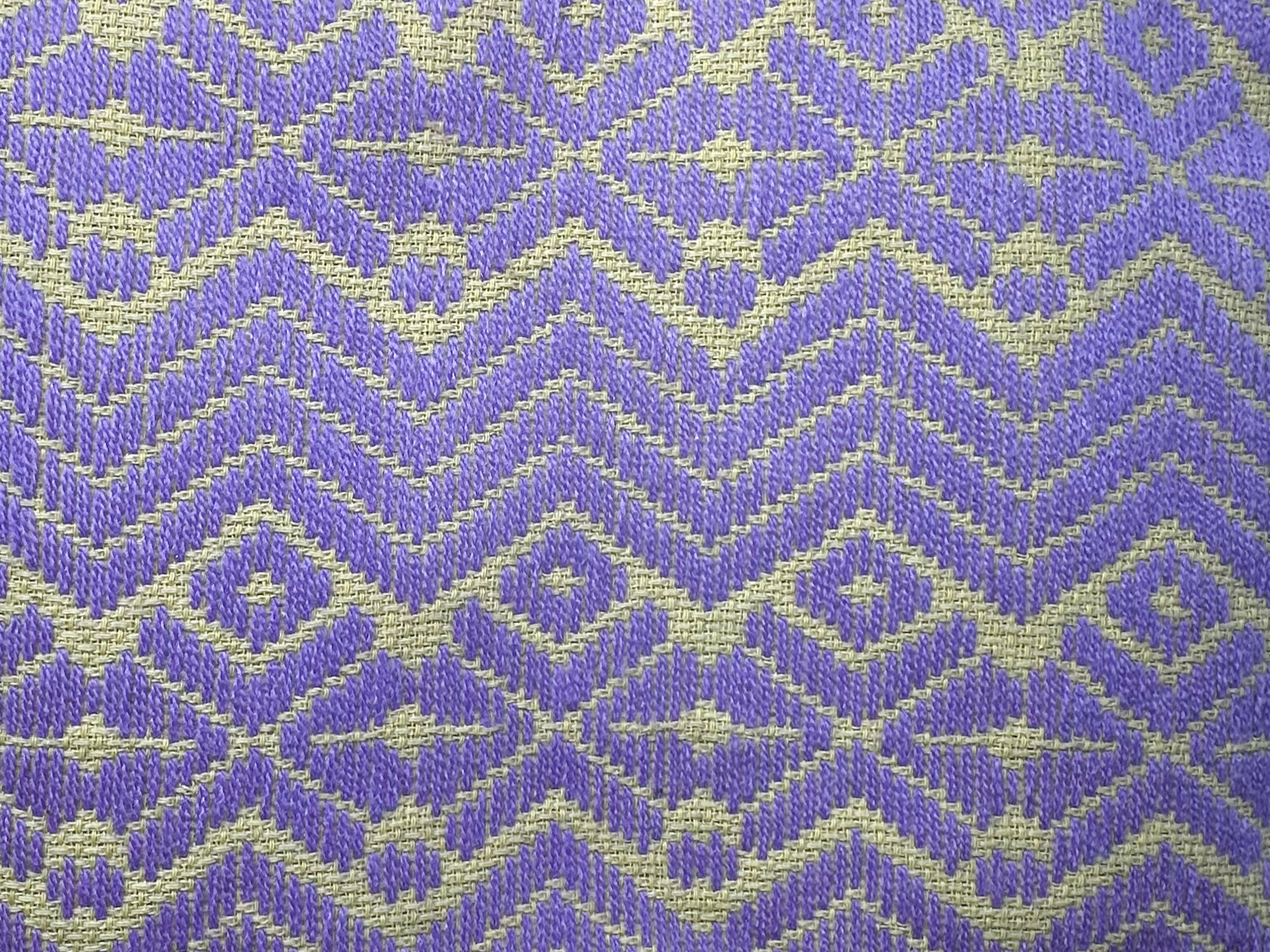 Crossbody Bordado a Mano "Vicenta" – Lila – Raízal
